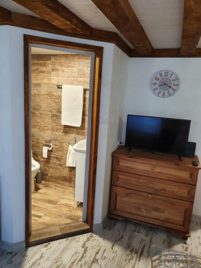 Kashtata S Paraklisa Borovo  Eksteriør billede